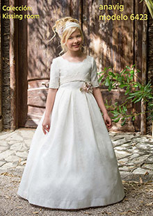 Vestido de comunion 6423, en Dedos Moda Infantil, boutique infantil online. Tienda bebés online, marcas de moda infantil made in Spain