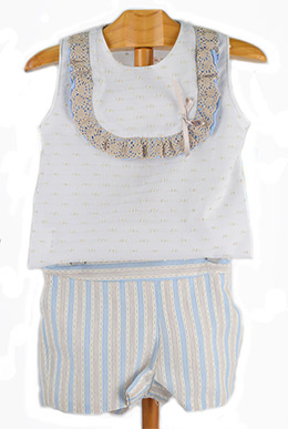 Short de vestir con plumeti, en Dedos Moda Infantil, boutique infantil online. Tienda bebés online, marcas de moda infantil made in Spain